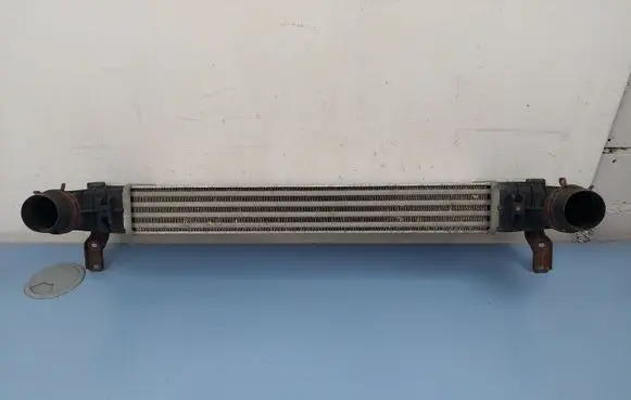Ford Galaxy Intercooler radiator 95VW9L440AA 7M0145805