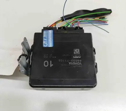 Toyota Hilux (AN120, AN130) Gearbox control unit/module 8953371102