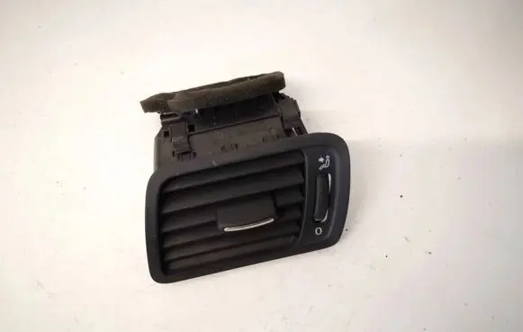 Volkswagen PASSAT B6 Dash center air vent grill 3c1819701e