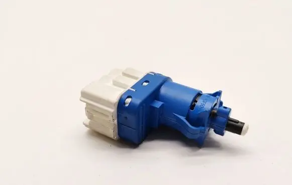 Tesla Model S Brake pedal sensor switch 7E5T-96854-AA