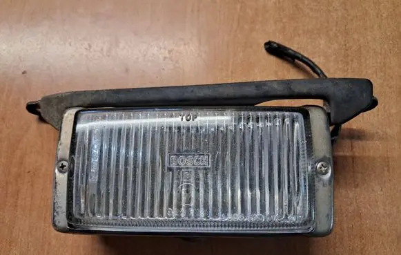 Mercedes-Benz SL R107 Front fog light trim/grill LE1203L