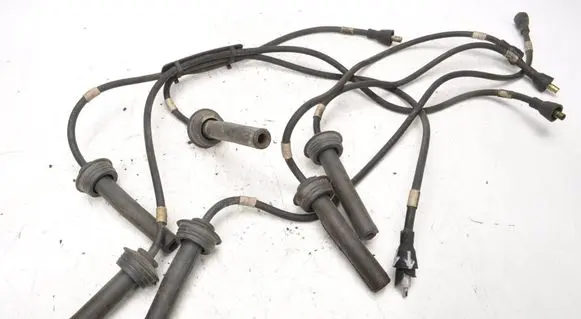 Jaguar XJS Ignition plug leads 