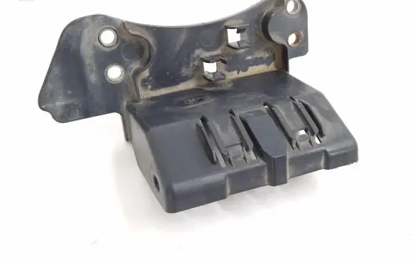 Citroen C4 II Picasso Other engine bay part 9805235980