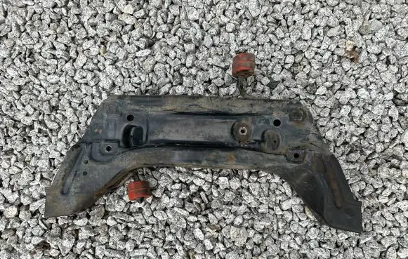 Skoda Fabia Mk1 (6Y) Front subframe 6Q0199347
