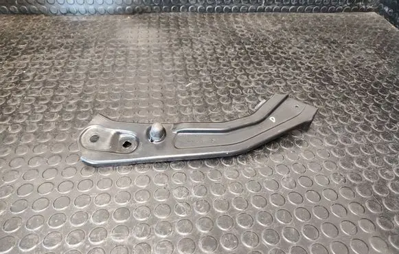 Skoda Kamiq Headlight/headlamp mounting bracket 658805932