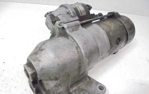Peugeot 407 Starter motor 9649448380