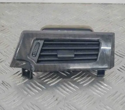 BMW 5 E60 E61 Dashboard air vent grill cover trim 6913708