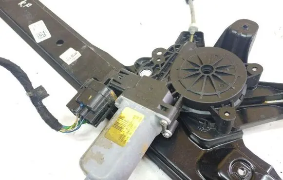 Ford Grand C-MAX Front door window regulator motor 140427