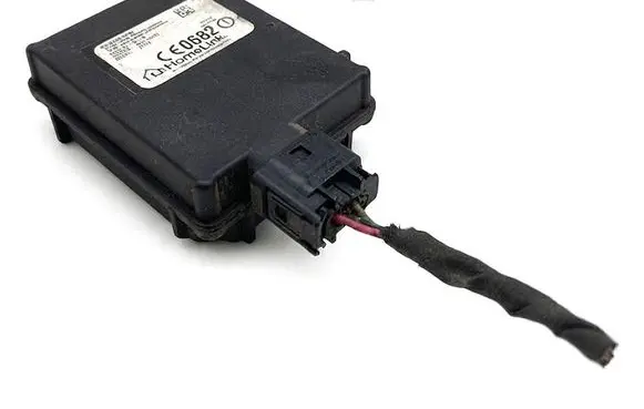 Tesla Model S Other control units/modules 102014700B