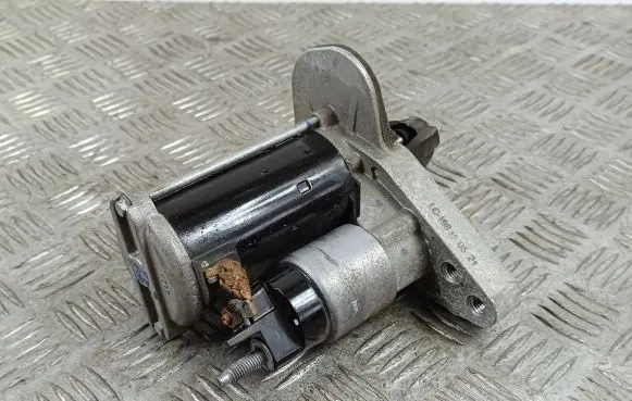 Nissan Qashqai J12 Starter motor 233006UB0B