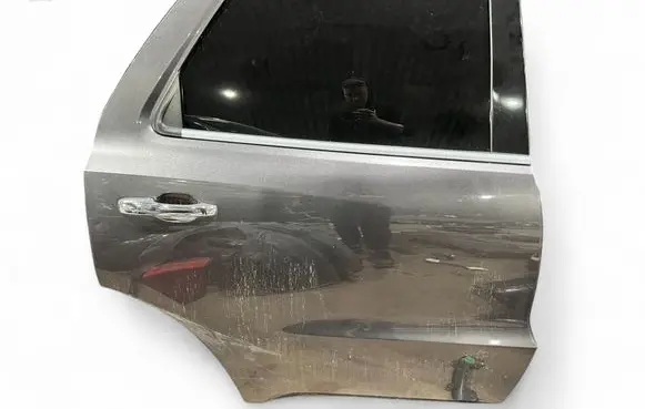 Dodge Durango III Rear door