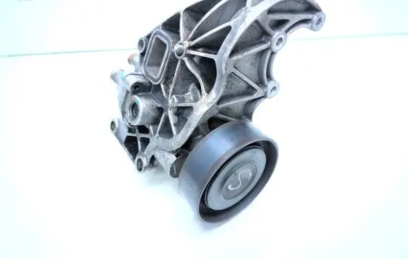 Chevrolet Captiva Water pump 25186663 25183389
