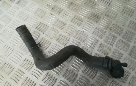 Peugeot 3008 I Engine coolant pipe/hose X632149