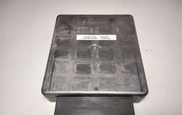 Ford Focus Engine control unit/module XS4F12A650FAB 9E27C0 XS4FFABCADIZ