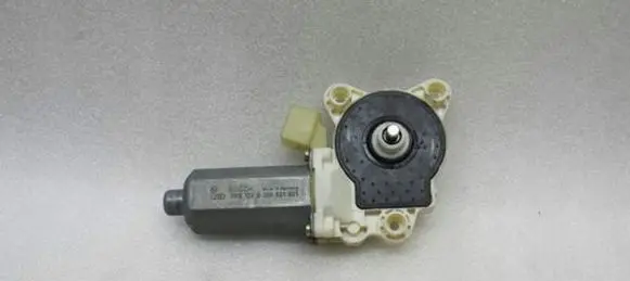 Mercedes-Benz CL C215 Front door window regulator motor A2308201042