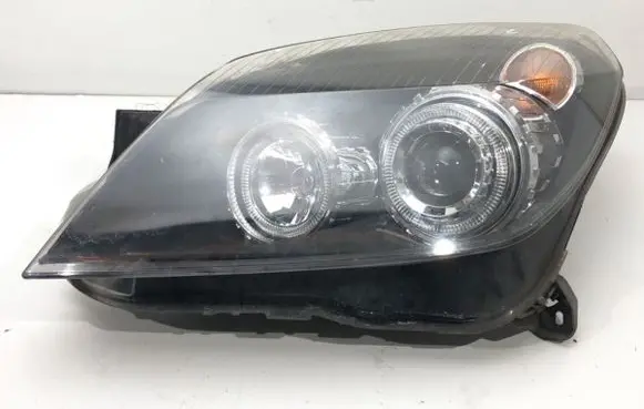 Opel Astra H Headlight/headlamp