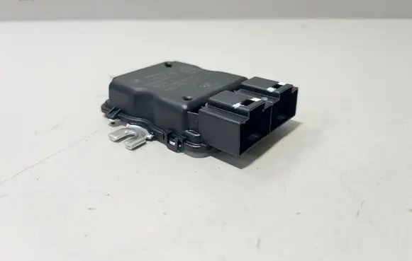 BMW X6 G06 Fuel injection pump control unit/module 5A89090 5B8A045