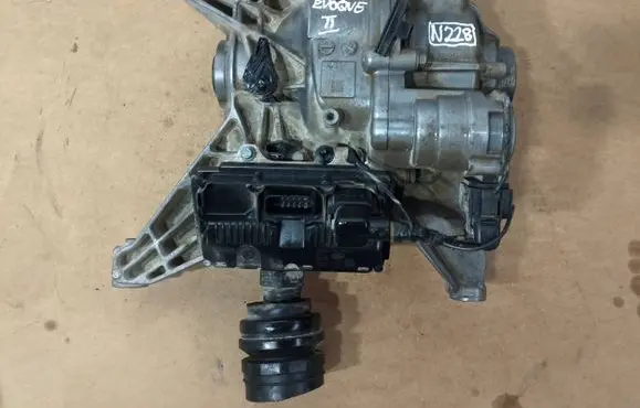 Land Rover Evoque II Front differential K8D27B69AC