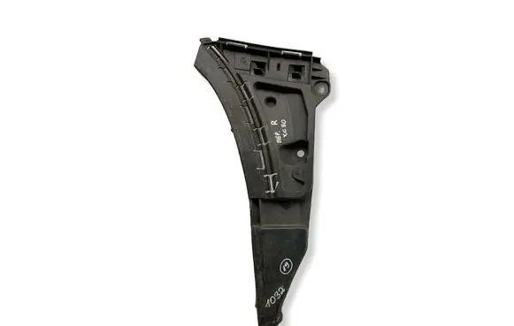 Volvo XC90 Front bumper mounting bracket 08620564