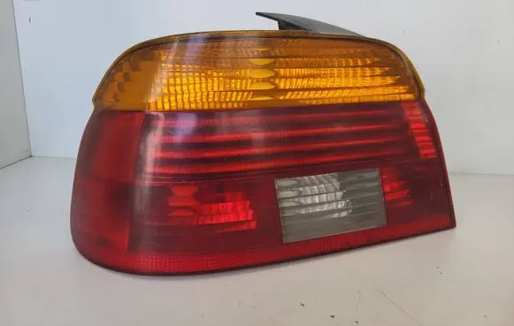 BMW 5 E39 Rear/tail lights 15358300