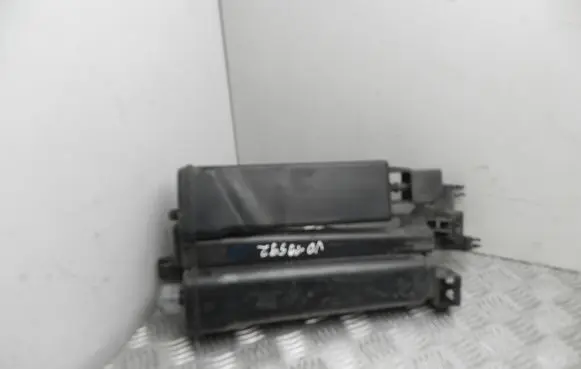 Vacuum air tank