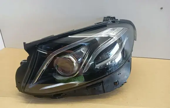 Mercedes-Benz E W213 Headlight/headlamp 2139067506
