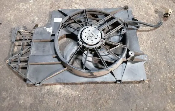 Volkswagen Transporter - Caravelle T5 Electric radiator cooling fan 7H0121207 0130303916 3135103486