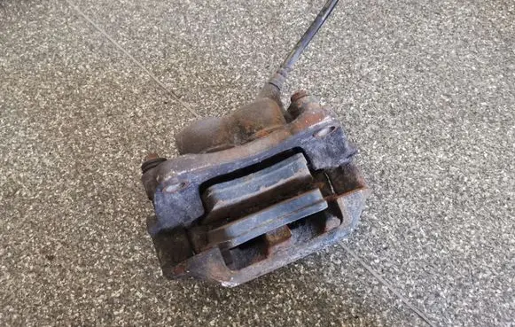 Renault Master II Front brake caliper