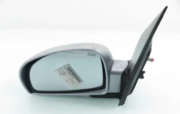 Hyundai Getz Front door electric wing mirror 