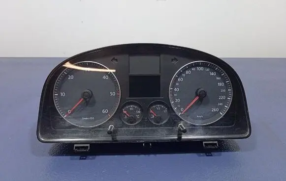 Volkswagen Cross Touran I Speedometer (instrument cluster) 1T0920862F