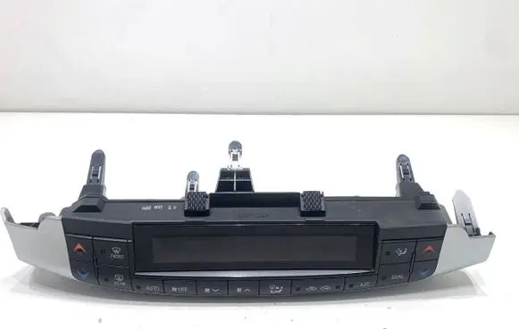 Lexus CT 200H Interior fan control switch 5590076060