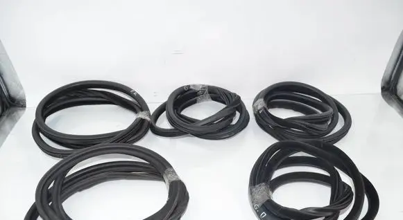 BMW 5 F10 F11 Front door rubber seal 7182269 51767182269 7199770