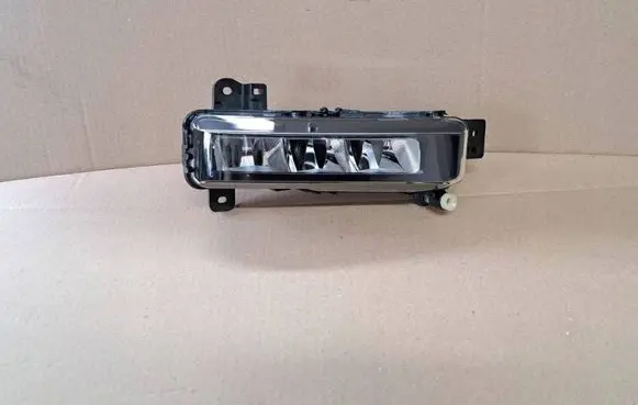 BMW 3 G20 G21 Front fog light 8089526