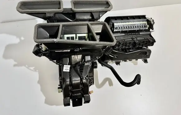 Volkswagen Golf VII Interior heater climate box assembly 5Q1820005AL 15032001573A