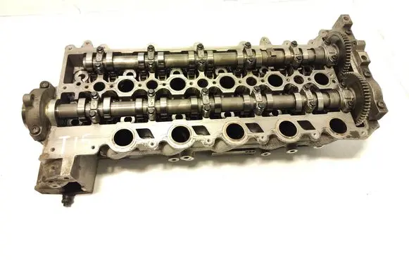 Volvo V60 Engine head 30777365