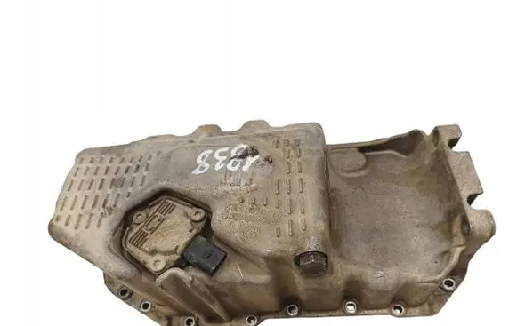 Volkswagen Touran I Oil sump 03C103603S