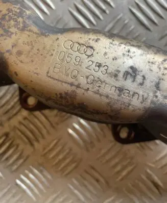 Audi A5 8T 8F Exhaust manifold 059131799R