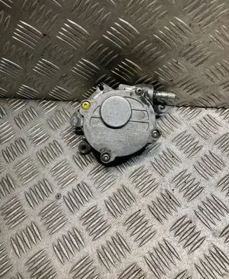 Vacuum pump