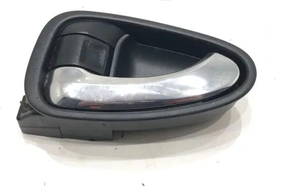 Toyota Avensis T270 Front door interior handle 69206-05050