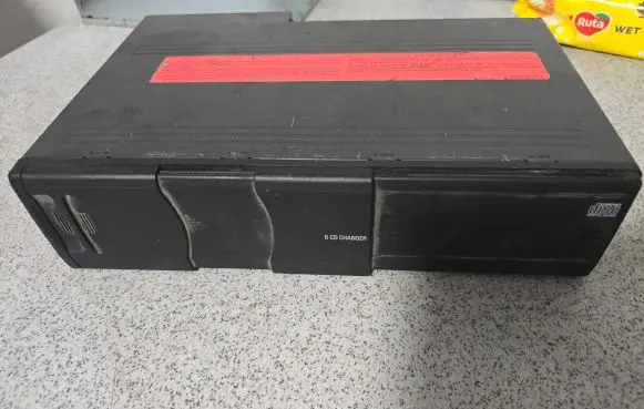 BMW 3 E46 CD/DVD changer 6946989 020258