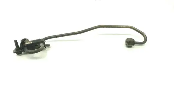 Nissan Primera Fuel main line pipe