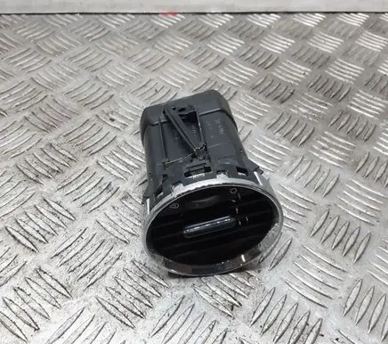 Peugeot 308 Dash center air vent grill 305038