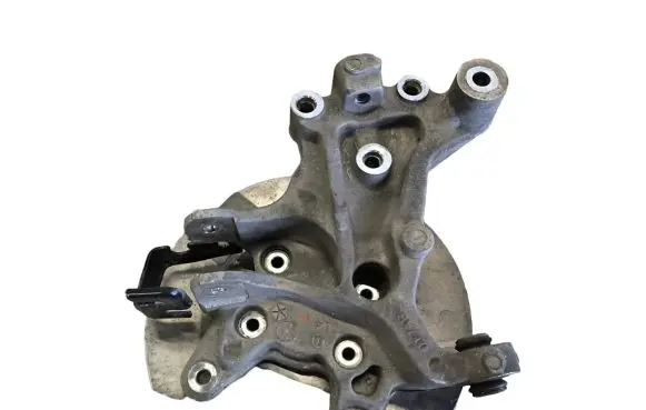 Chrysler Pacifica Rear wheel hub 017AB
