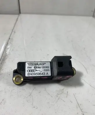 Audi TT Mk1 Airbag deployment crash/impact sensor 8N0959643A