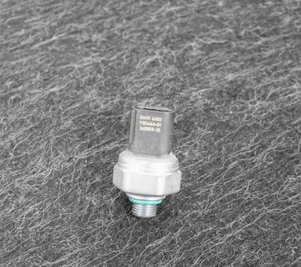BMW 3 F30 F35 F31 Air conditioning (A/C) pressure sensor 9181464