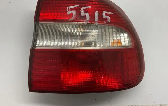 Volvo S40, V40 Rear/tail lights 30887334 285902