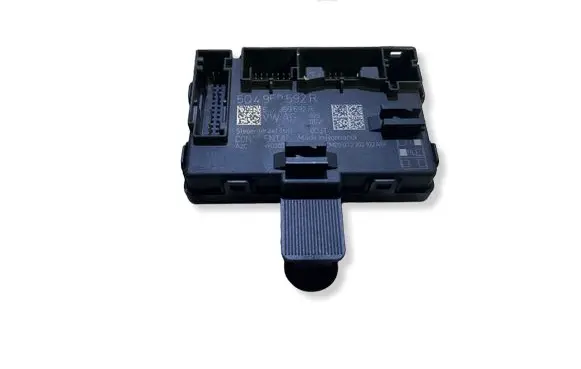 Skoda Superb B8 (3V) Door control unit/module 5Q4959592B 5Q4959592R A2C7846890300