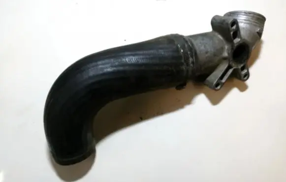 Volvo V70 Intercooler hose/pipe 08631538