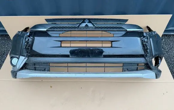 Mitsubishi Outlander Front bumper 6410G227ZZ