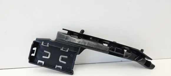 Skoda Fabia Mk4 (6VA) Front bumper mounting bracket 031500100